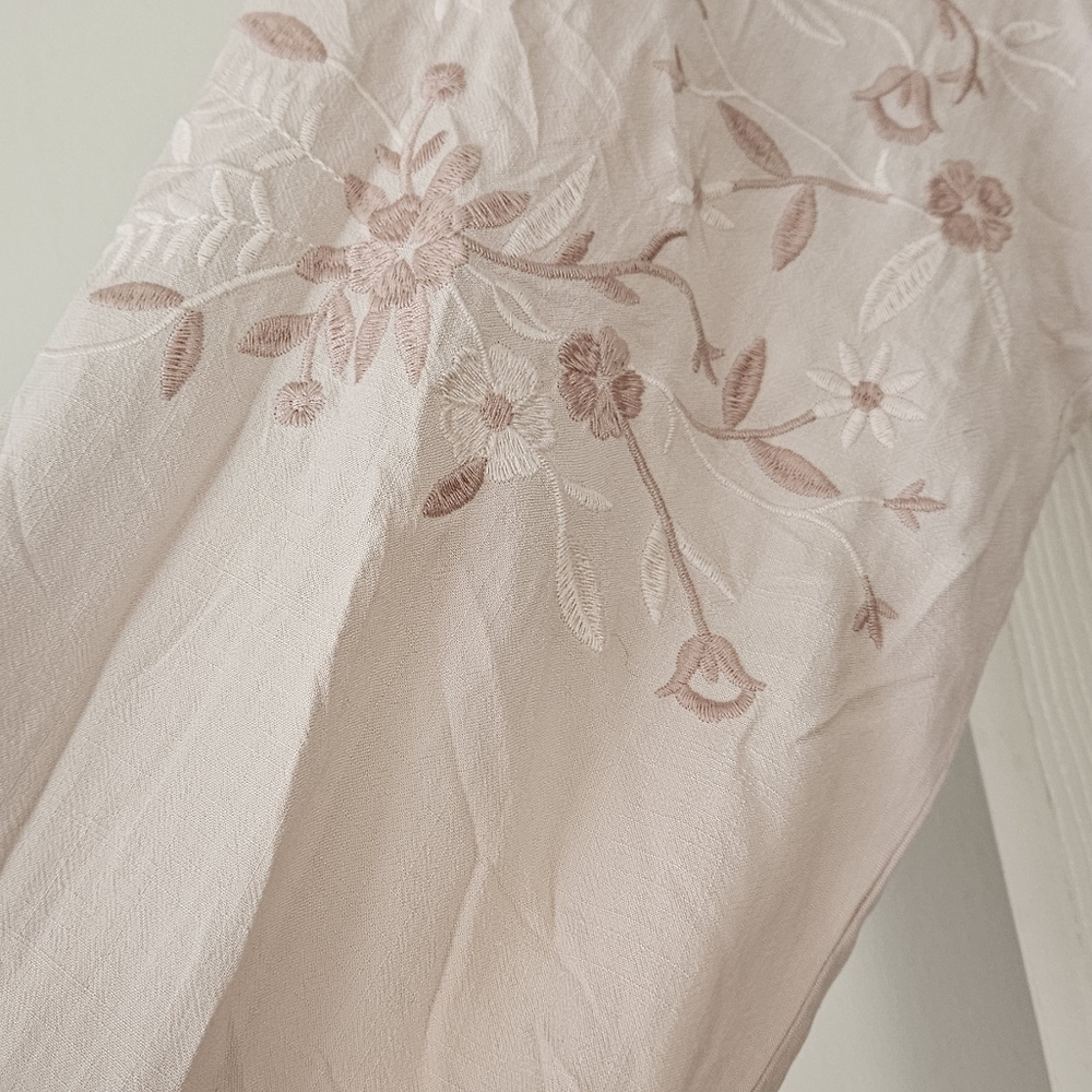 Lovestitch pink top with embroidered sleeves